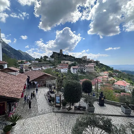Panorama View Over The Castle And The Old Town Hotel Krujë