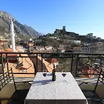 Panorama View On The Castle And The Old Town 4*