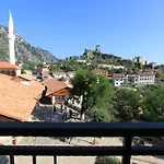 Hotel Panorama View On The Castle And The Old Town 4*