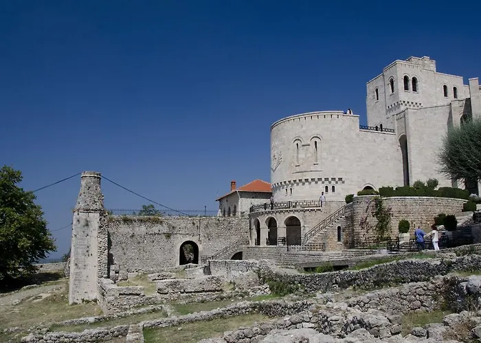 Hotel Panorama View On The Castle And The Old Town