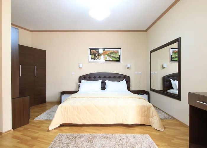 Hotel Panorama View On The Castle And The Old Town