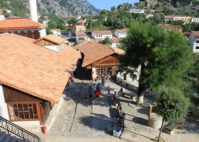 Hotel Panorama View On The Castle And The Old Town