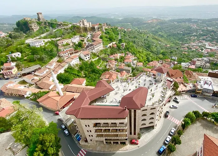 Panorama View On The Castle And The Old Town Hotel 4*